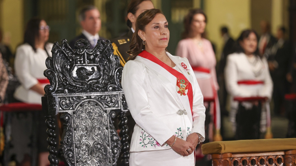 Dina Boluarte, presidenta interina de Perú, asiste a una misa en la Catedral de la Independencia, a 28 de julio de 2023. Presidencia Peru/dpa / Europa Press