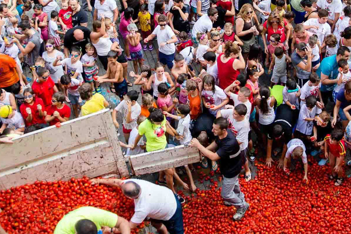 TOMATINA DE BUÑOL
