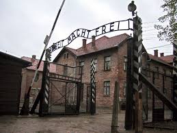 AUSCHWITZ