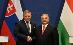 FICO Y ORBÁN