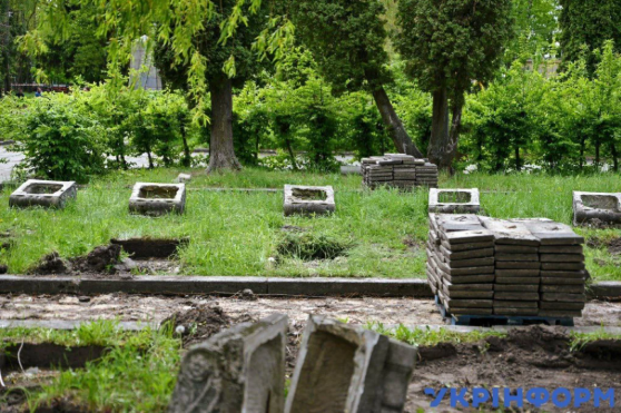 El cementerio memorial soviético de Lviv