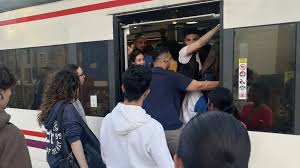 CAOS EN EL SISTEMA FERROVIARIO
