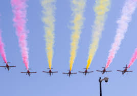 COLORES BÉLICOS EN LOS CIELOS CANARIOS