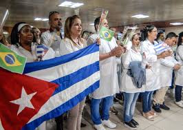 CUBA EJÉRCITO DE BATAS BLANCAS