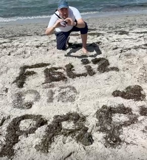 Sobre la arena playa de la Isla Poel