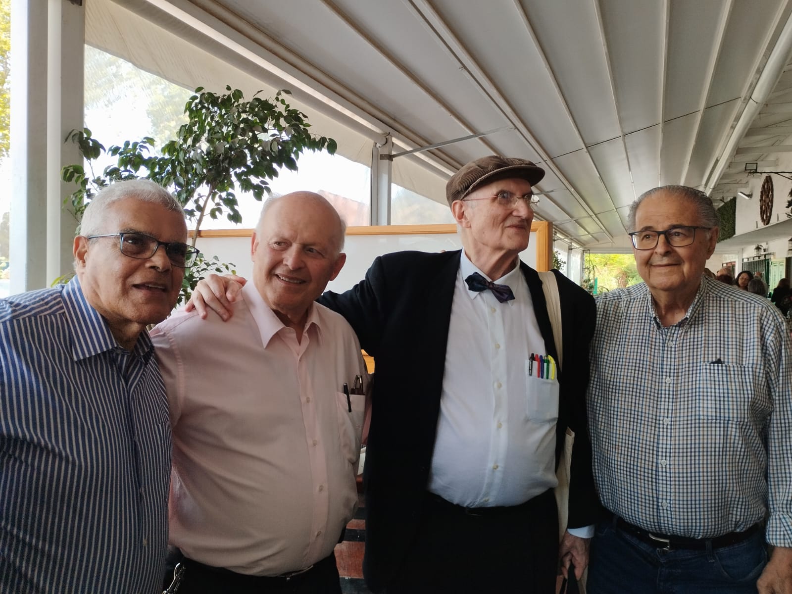 ANTONIO AGUADO, ELIGIO HERNÁNDEZ Y ERASMO QUINTANA, CON CÉSAR RODRÍGUEZ PLACERES