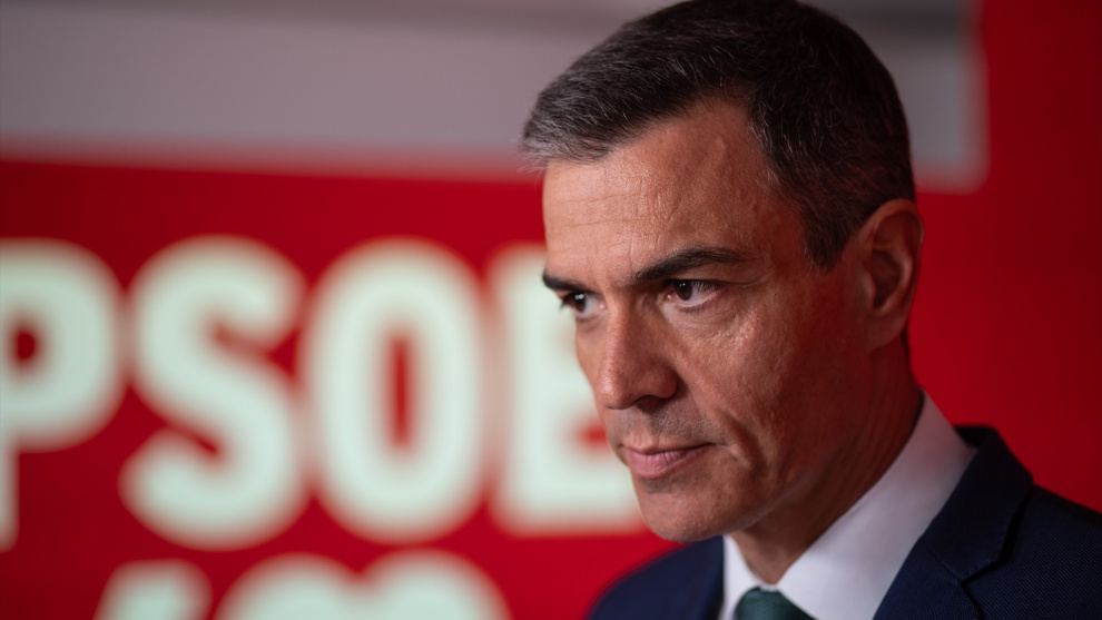 El secretario general del PSOE y presidente del Gobierno, Pedro Sánchez, durante una rueda de prensa, en la sede del PSOE de la calle Ferraz, a 16 de junio de 2025.Europa Press