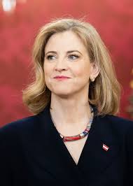 BEATE NEINL-REISINGER