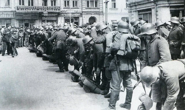 TROPAS ALEMANAS EN KIEV 1918