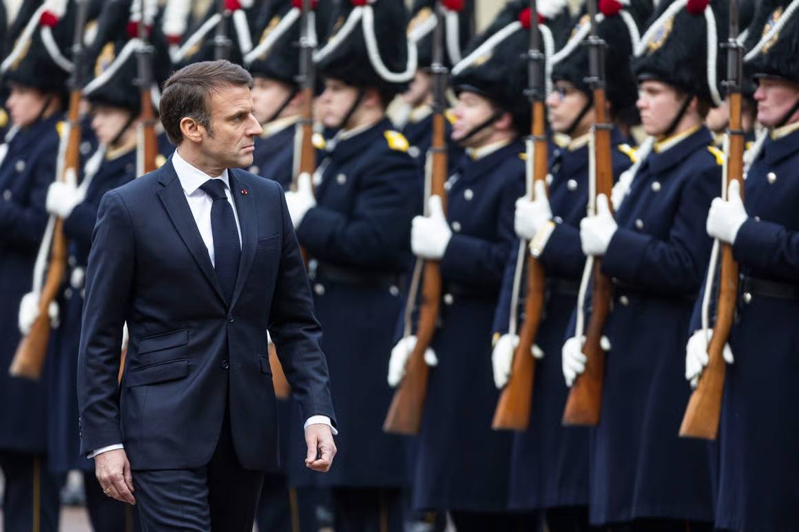 MACRON