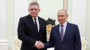 PUTIN CON FICO, DE ESLOVENIA, PAÍS UE Y OTAN