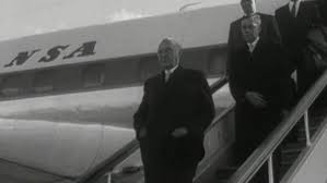ADENAUER EN MOSCÚ, 1955