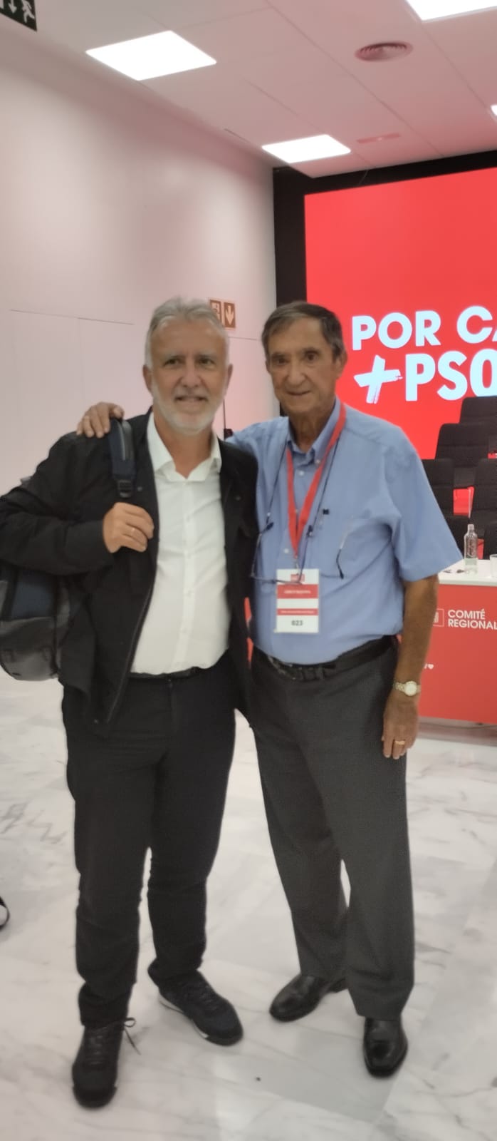 PEDRO ANATAEL MENESES CON ÁNEGL VÍCTOR TORRES