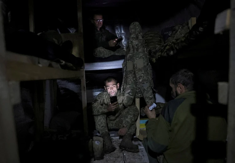 Las Fuerzas Armadas de Ucrania se atrincheraron para defenderse. 

Foto REUTERS