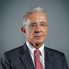 ÁLVARO URIBE
