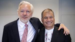 ASSANGE CON CORREA