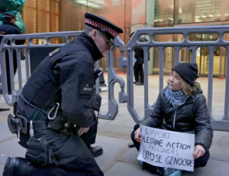 GRETA THUNBERG ARRESTADA EN LONDRES POR EL RÉGIMEN SIONISTA DE STARMER