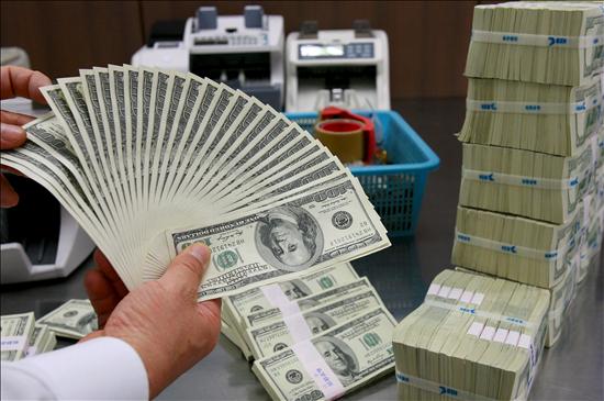 LA FED DE USA IMPRIME BILLETES SIN VALOR REAL