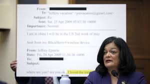 JAYAPAL PRAMILA Y SU HISTORIAL DE BÚSQUEDA