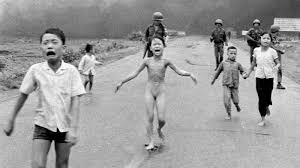 NIÑA NAPALM VIETNAM