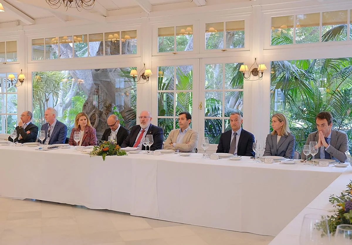 CLÚSTER CANARIO INDUSTRIA DE DEFENSA PRESENTACIÓN MARZO 2026 - CANARIAS 7