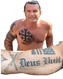PETER HEGSETH TATUAJES DE UN FANÁTICO