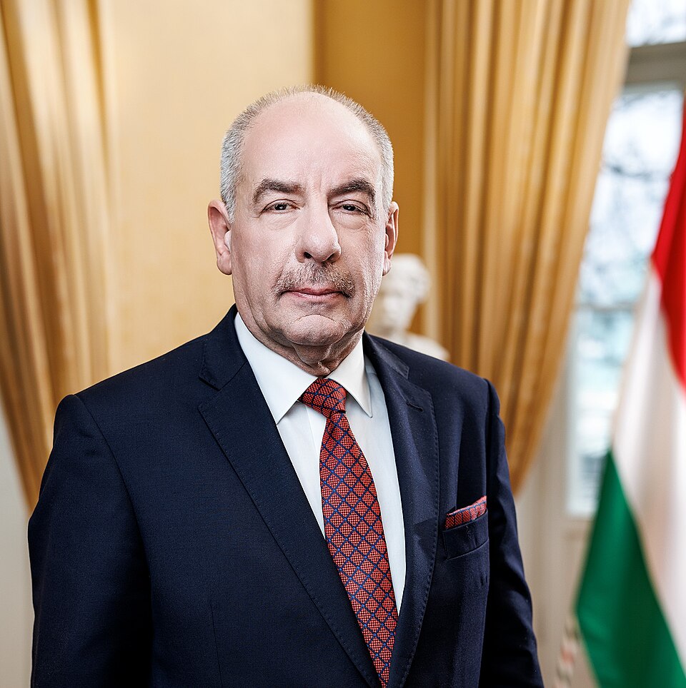 TAMÁS SULYOK