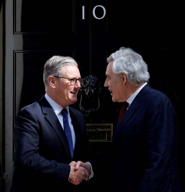 STARMER CON GORDON BROWN