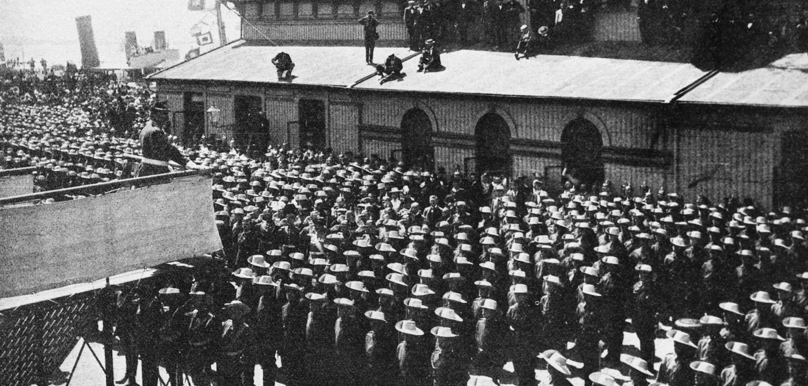 DISCURSO DE LOS HUNOS, GUILLERMO II EN BREMERHAVEN 1900